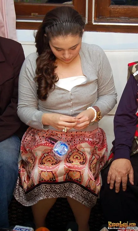 Foto Manohara Odelia Pinot