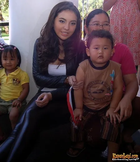 Foto Manohara Odelia Pinot