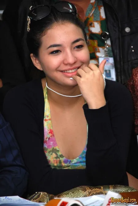Foto Manohara Odelia Pinot