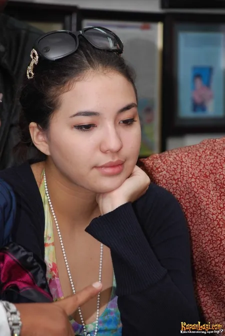 Foto Manohara Odelia Pinot