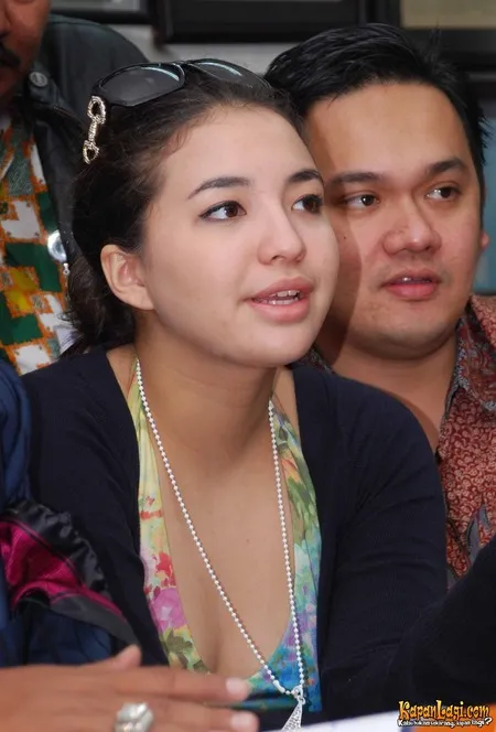 Foto Manohara Odelia Pinot