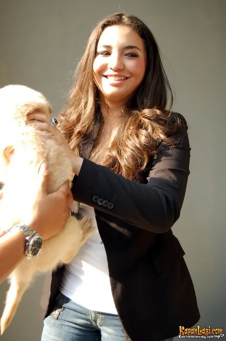 Foto Manohara Odelia Pinot