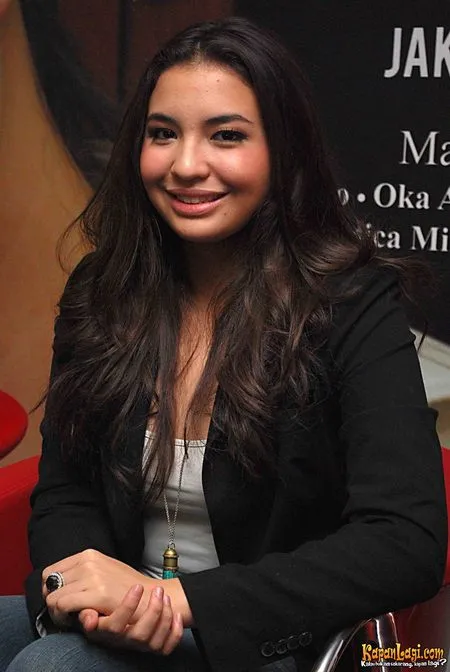 Foto Manohara Odelia Pinot