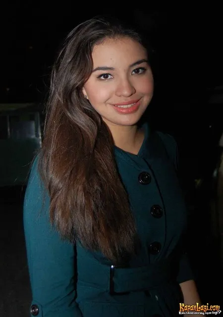 Foto Manohara Odelia Pinot