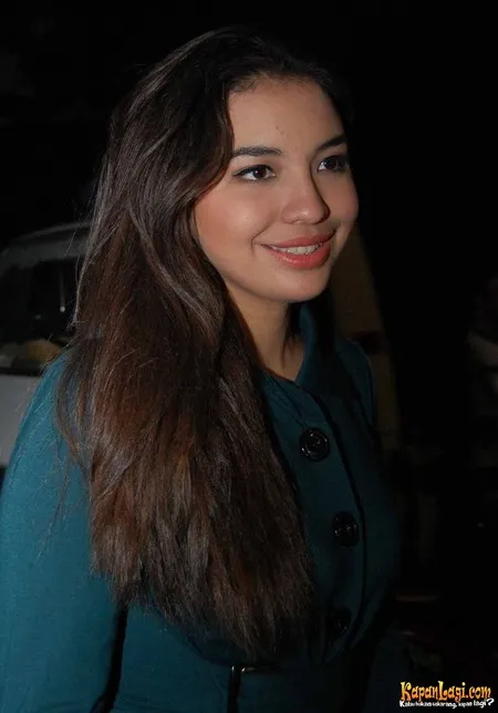 Foto Manohara Odelia Pinot