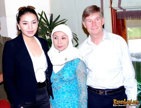 Foto Manohara Odelia Pinot