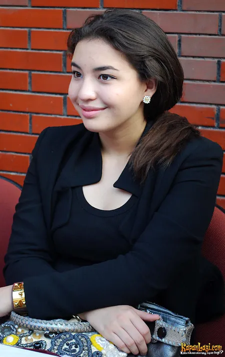 Foto Manohara Odelia Pinot