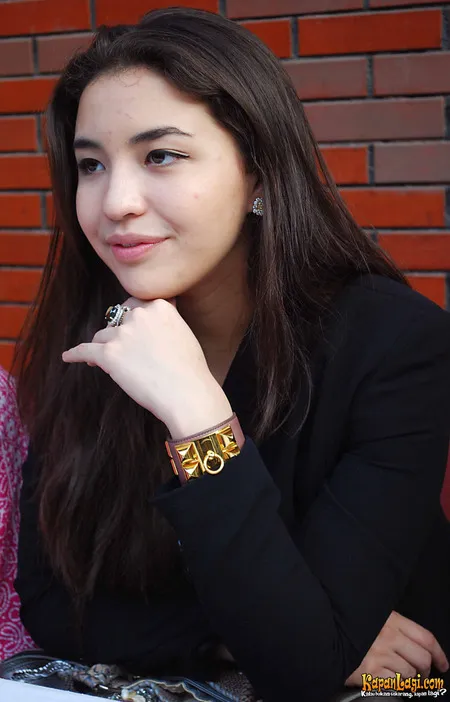 Foto Manohara Odelia Pinot