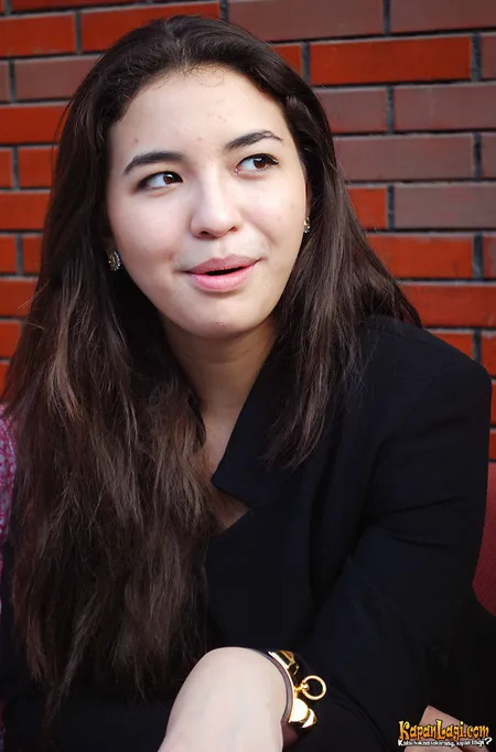 Foto Manohara Odelia Pinot