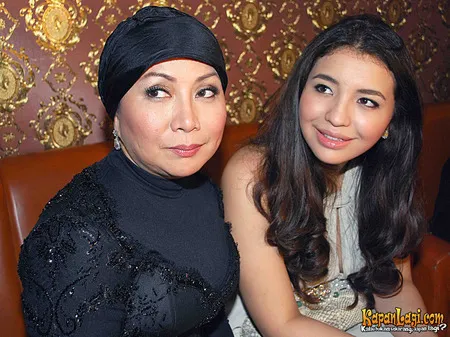 Foto Manohara Odelia Pinot