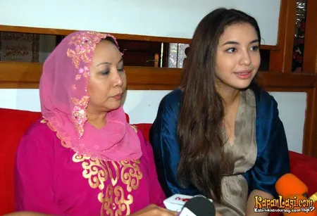 Foto Manohara Odelia Pinot