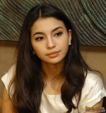 Foto Manohara Odelia Pinot