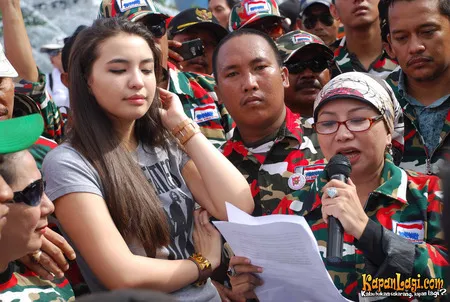Foto Manohara Odelia Pinot