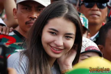 Foto Manohara Odelia Pinot