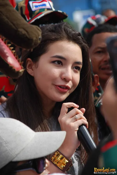 Foto Manohara Odelia Pinot