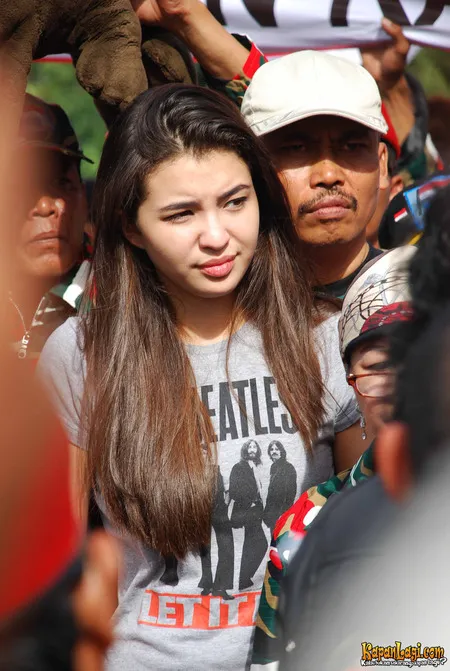 Foto Manohara Odelia Pinot
