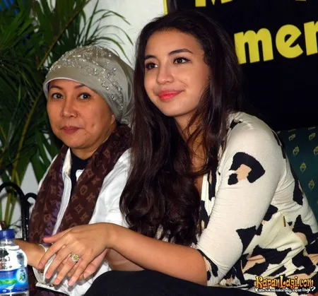 Foto Manohara Odelia Pinot