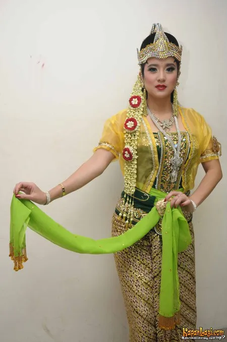 Foto Marcella Zalianty