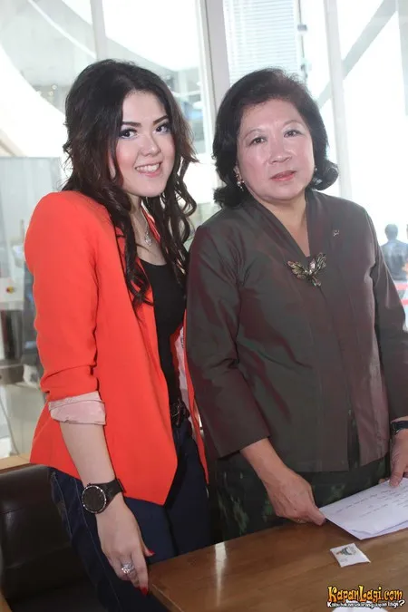 Foto Mari Elka Pangestu