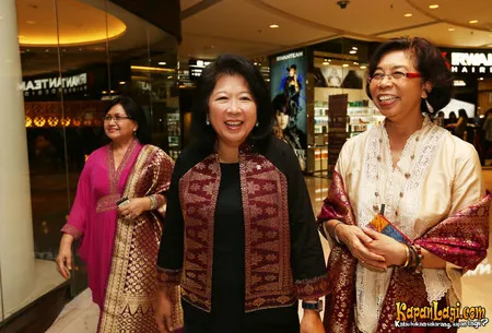 Foto Mari Elka Pangestu