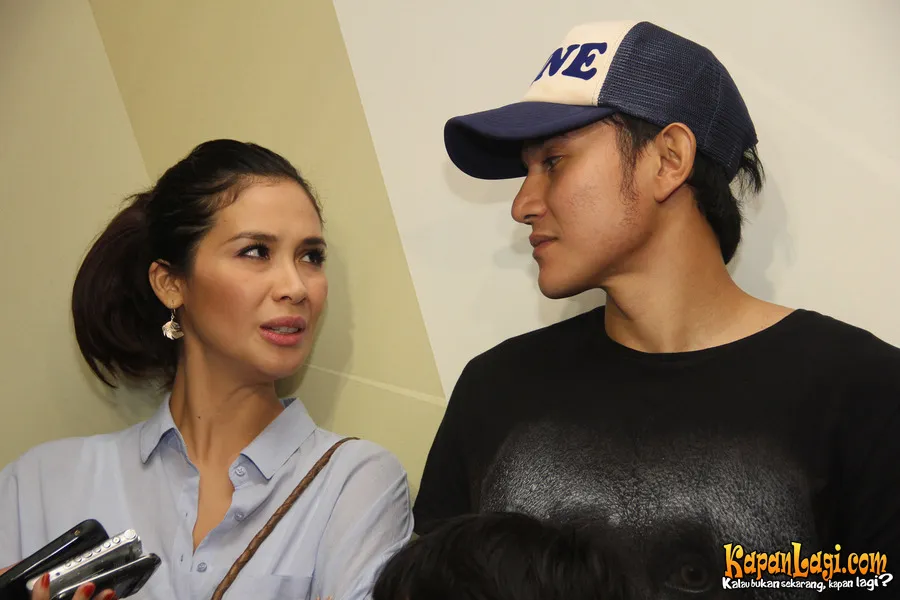 Marsha Timothy merasakan bahagia yang tak terhingga karena anak. @KapanLagi.com®