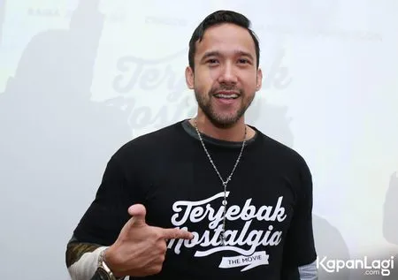 Foto Maruli Tampubolon