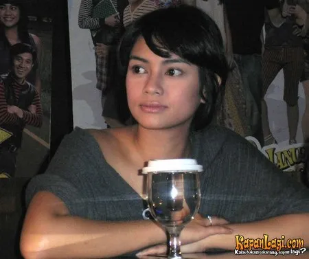 Foto Masayu Anastasia