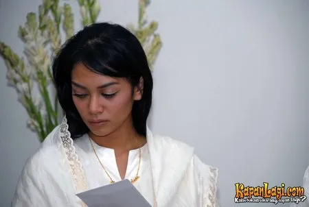 Foto Masayu Anastasia