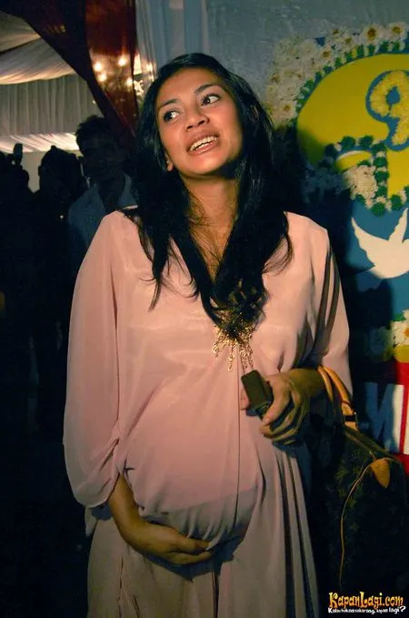 Foto Masayu Anastasia