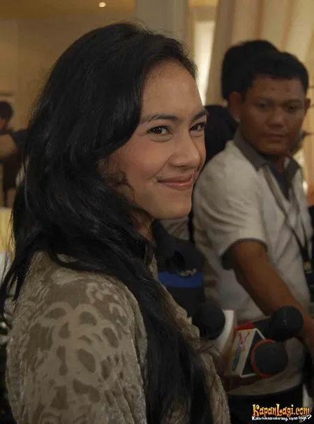 Foto Masayu Anastasia