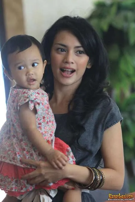 Foto Masayu Anastasia