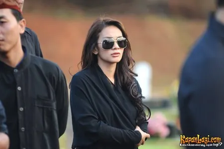 Foto Masayu Anastasia