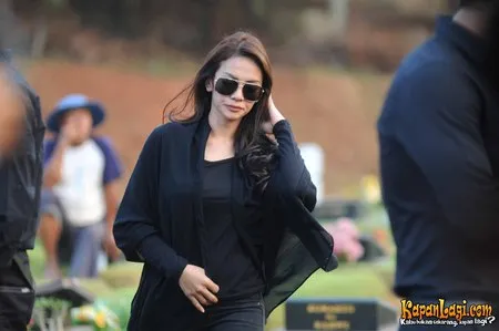 Foto Masayu Anastasia