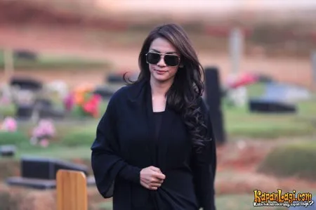 Foto Masayu Anastasia