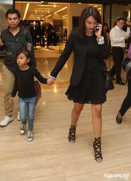 Foto Masayu Anastasia