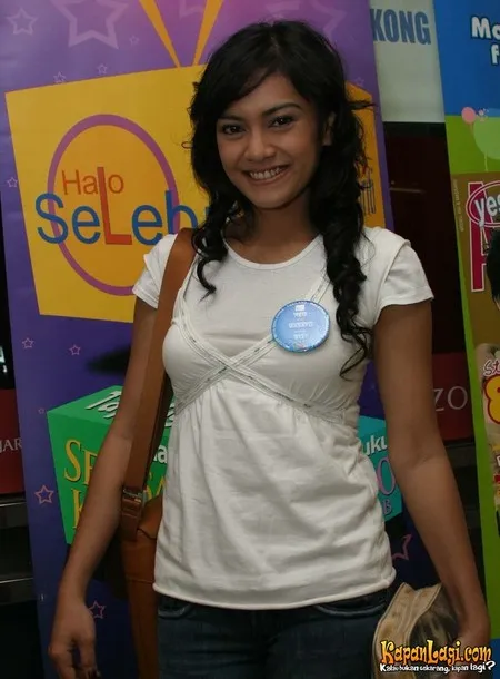 Foto Masayu Anastasia
