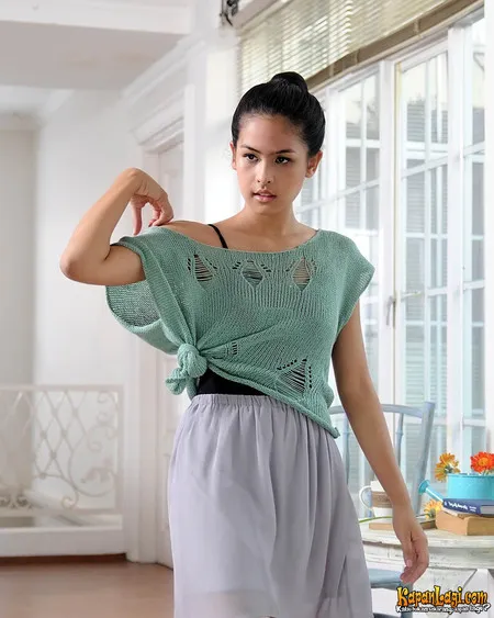 Foto Maudy Ayunda