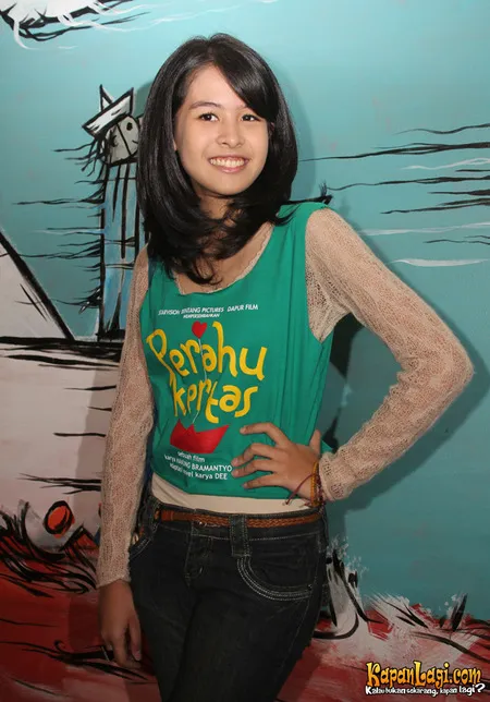 Foto Maudy Ayunda