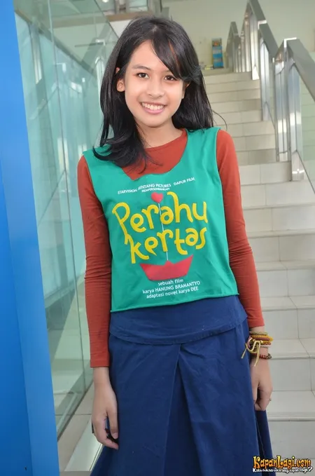 Foto Maudy Ayunda