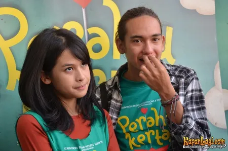 Foto Maudy Ayunda