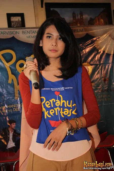 Foto Maudy Ayunda