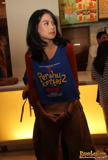 Foto Maudy Ayunda