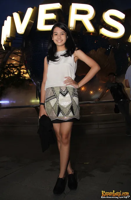 Foto Maudy Ayunda
