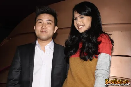 Foto Maudy Ayunda