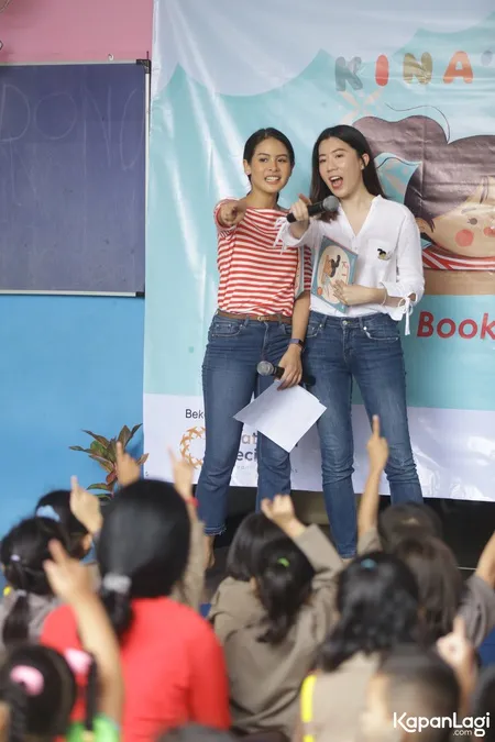 Foto Maudy Ayunda