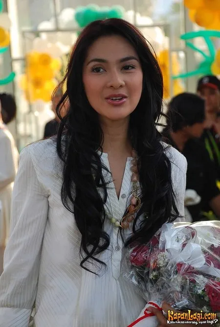 Foto Maudy Koesnaedi