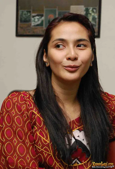 Foto Maudy Koesnaedi