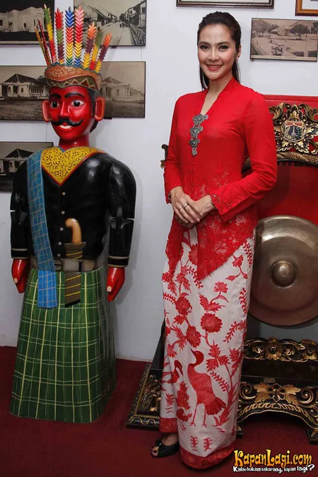 Foto Maudy Koesnaedi