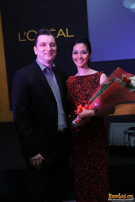 Foto Maudy Koesnaedi