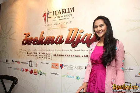 Foto Maudy Koesnaedi